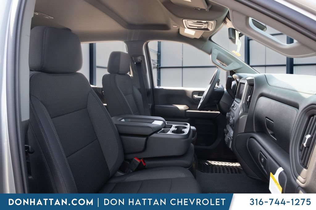 New 2026 Chevrolet Silverado 2500 Custom w/ Custom Value Package AWD/4WD image 17