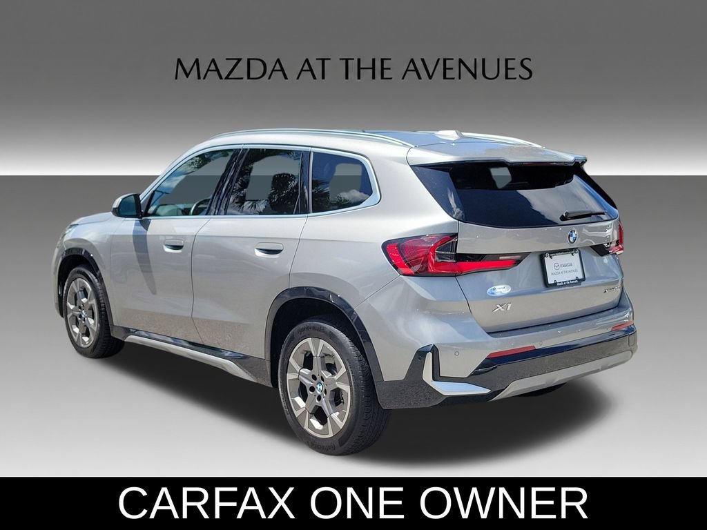 Used 2025 BMW X1 xDrive28i AWD/4WD image 5