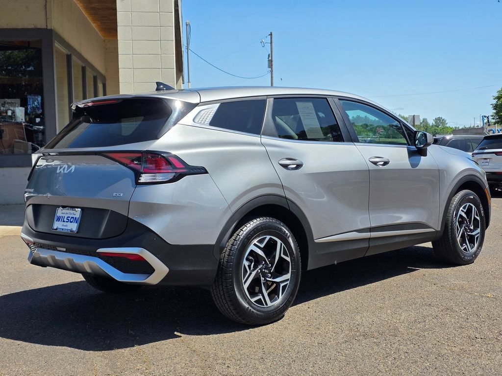 Used 2023 Kia Sportage LX AWD/4WD image 29