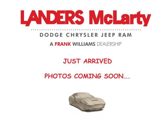 Used 2022 Dodge Charger SXT image 2