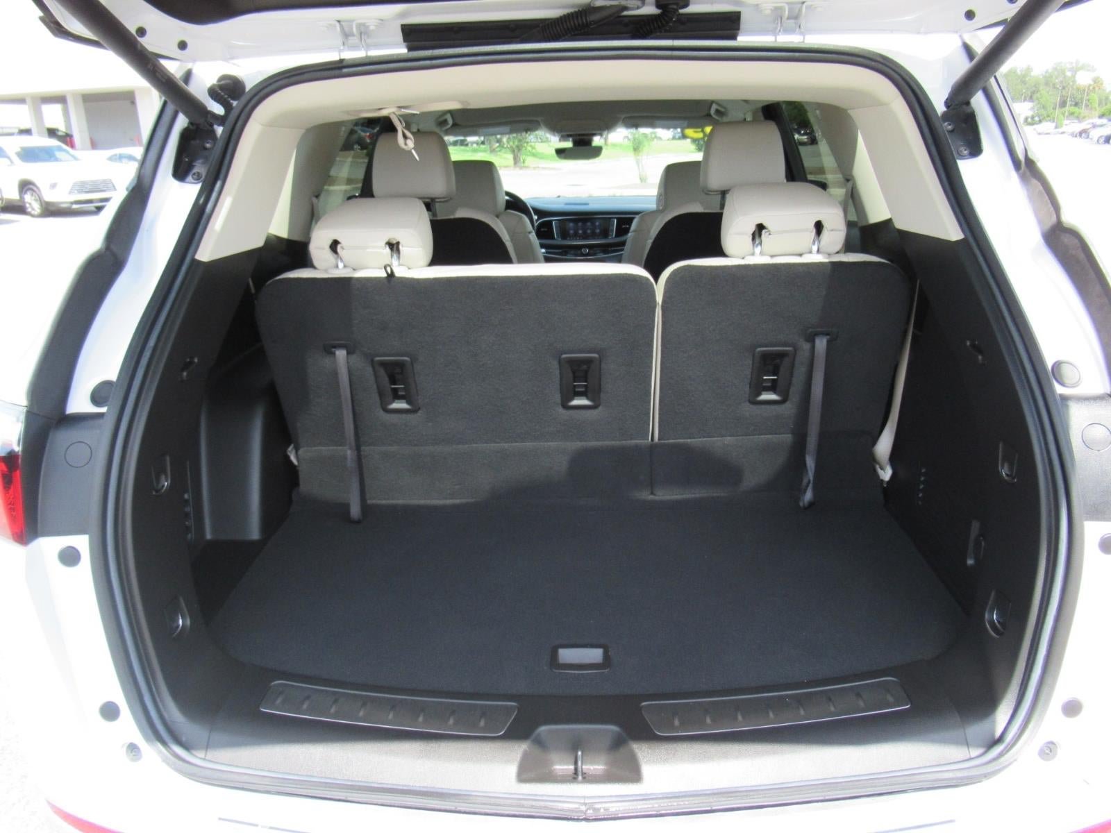 Used 2023 Buick Enclave Essence FWD image 34