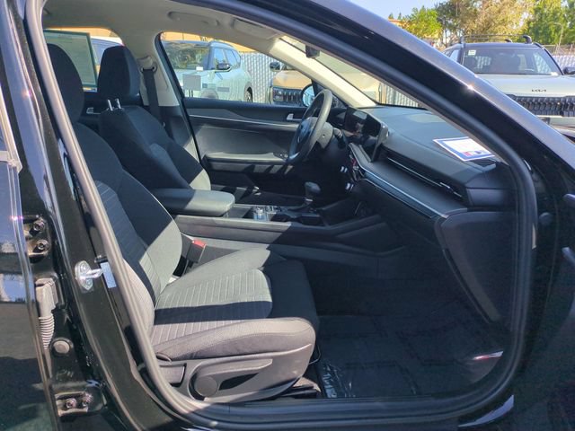Certified 2025 Kia K5 LXS FWD image 30