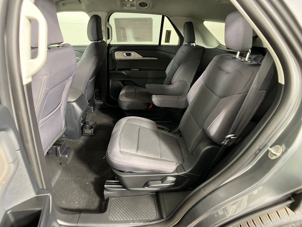 New 2026 Ford Explorer Active image 28