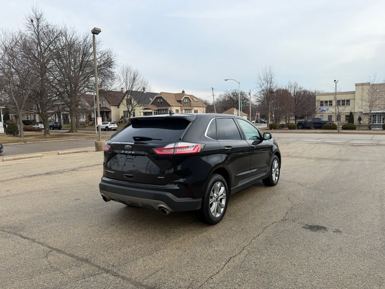 Used 2024 Ford Edge Titanium image 7