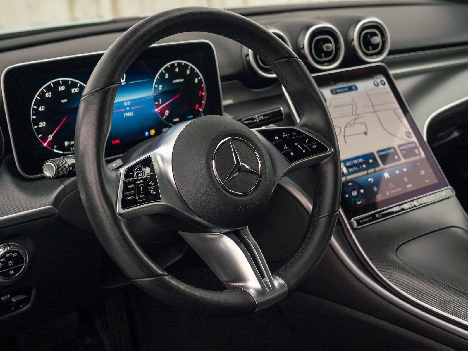 Certified 2024 Mercedes-Benz C 300 4MATIC Sedan image 17