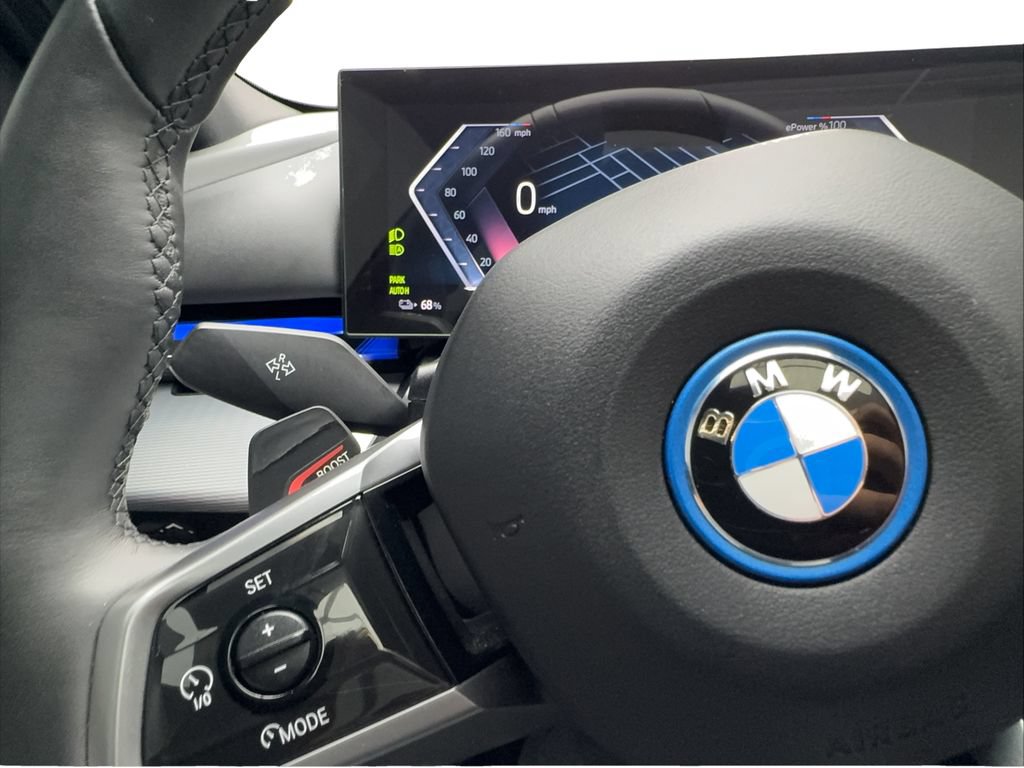 Used 2024 BMW i5 eDrive40i w/ Executive Package RWD image 40