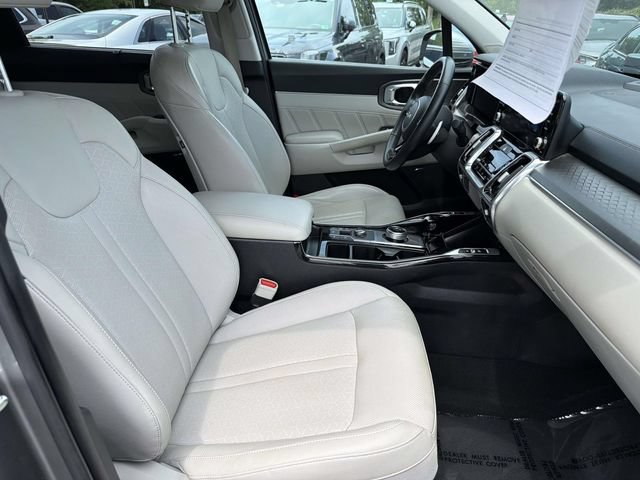 Used 2023 Kia Sorento SX Prestige AWD/4WD image 9
