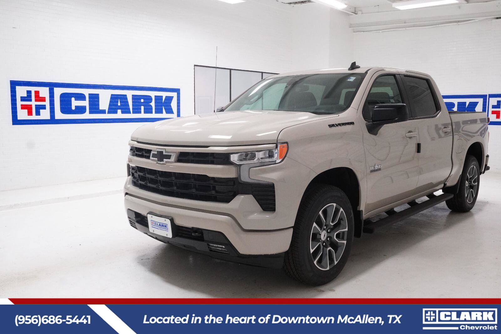 New 2026 Chevrolet Silverado 1500 RST w/ LPO, Dark Essentials Package