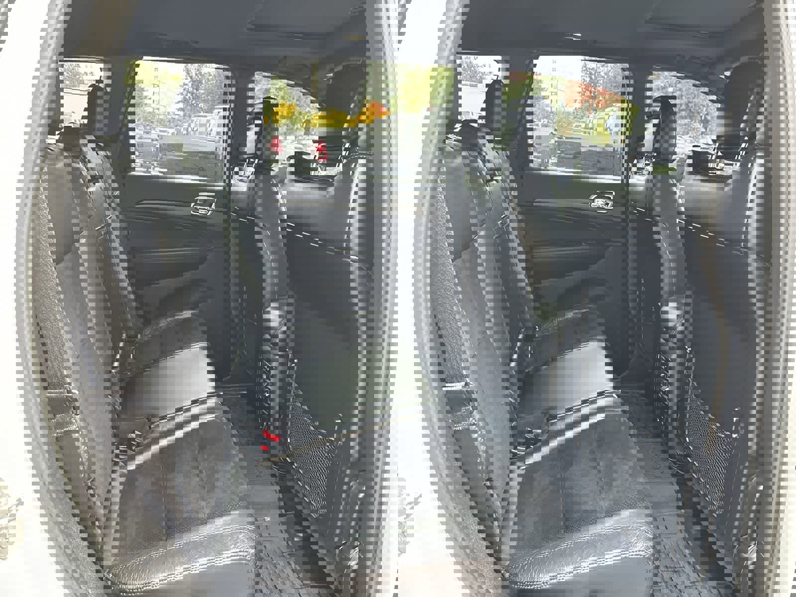 Certified 2015 Jeep Grand Cherokee Altitude image 5