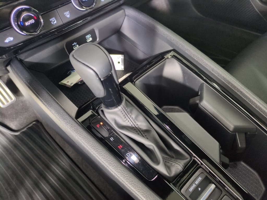 Certified 2024 Honda Accord Sport image 30