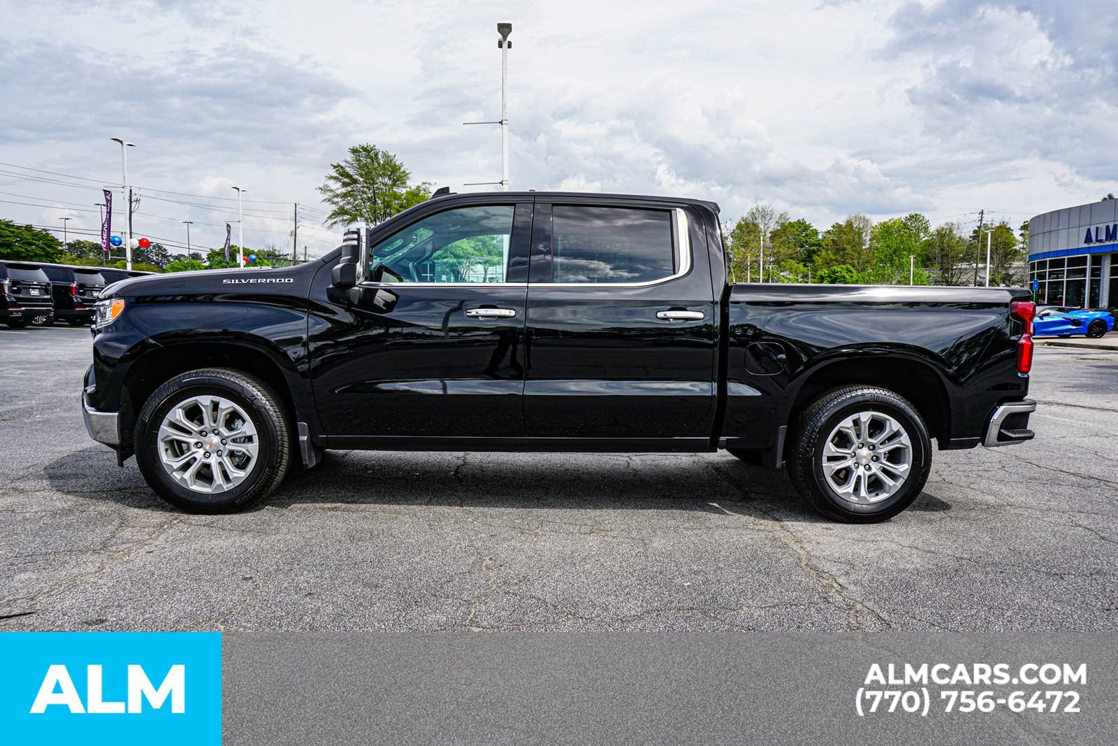 Used 2025 Chevrolet Silverado 1500 LTZ w/ LTZ Convenience Package II RWD image 10