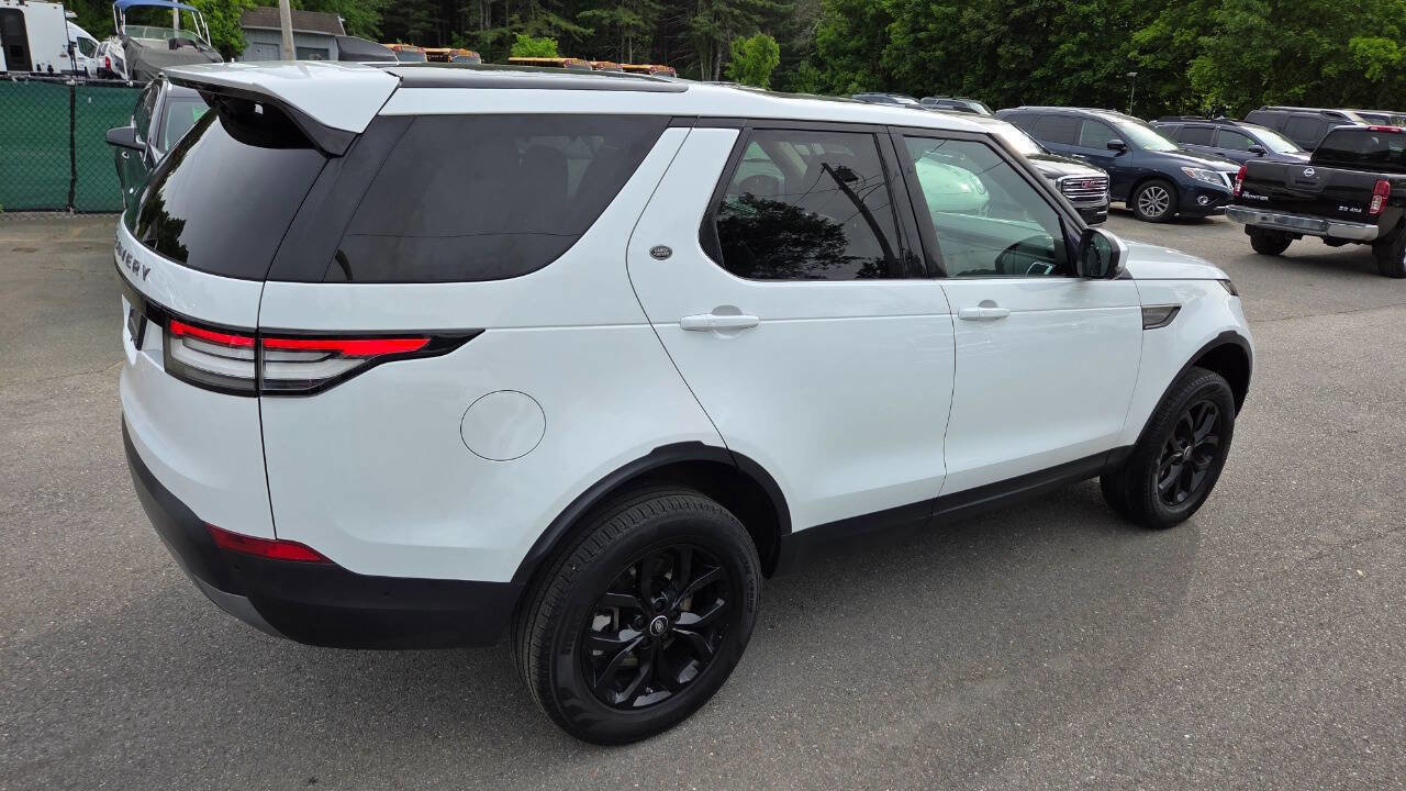 Used 2019 Land Rover Discovery SE AWD/4WD image 13