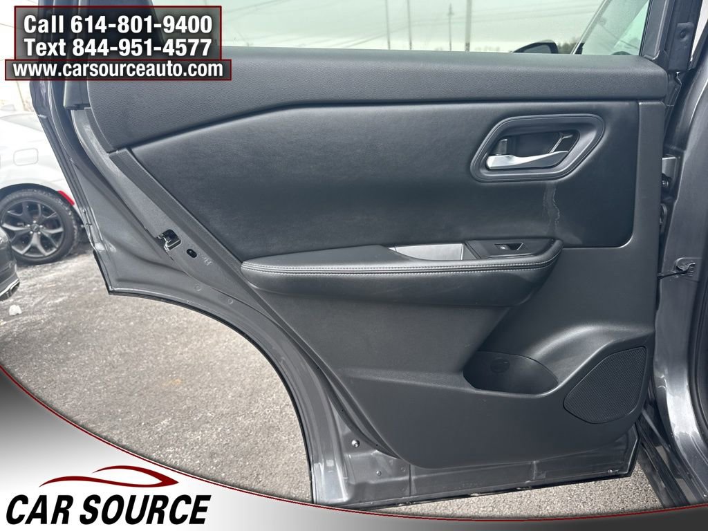 Used 2024 Nissan Rogue SV AWD/4WD image 26