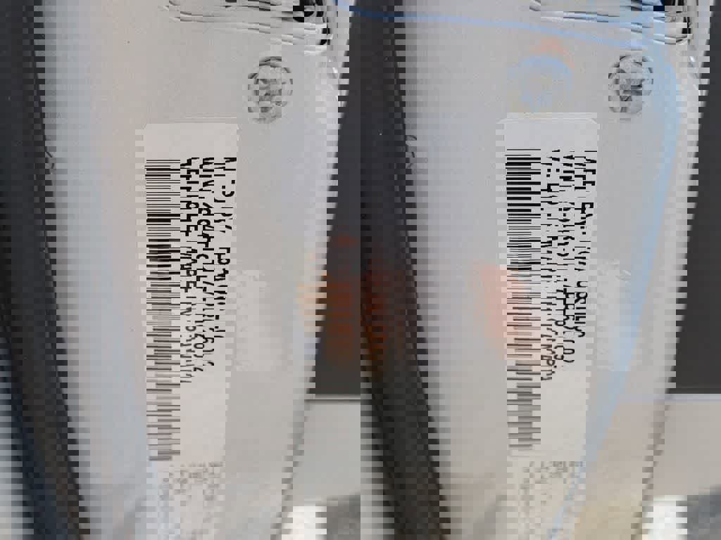 Used 2023 Chrysler Pacifica Touring-L image 19