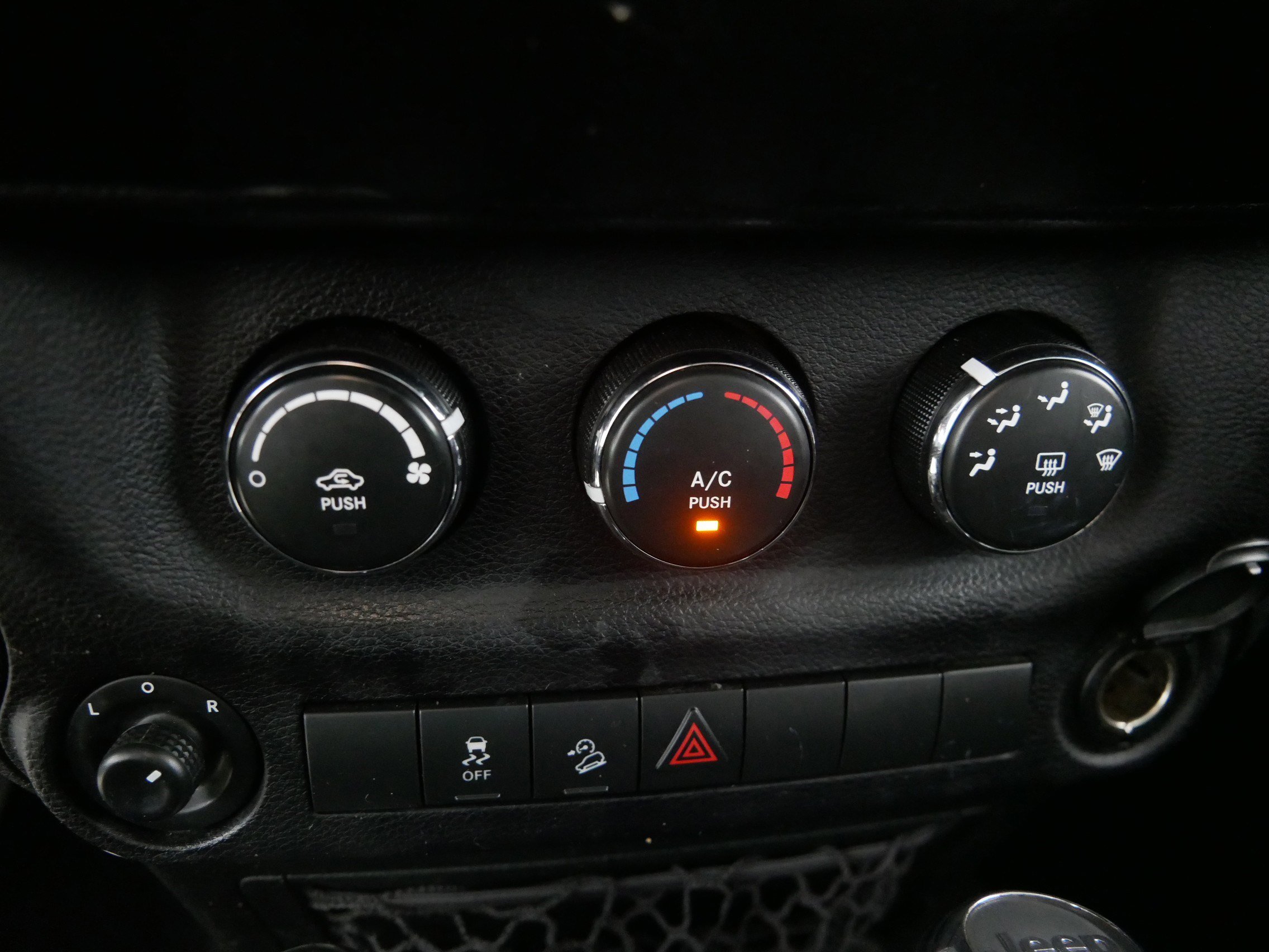 Used 2017 Jeep Wrangler Unlimited Sport w/ Quick Order Package 24S image 23