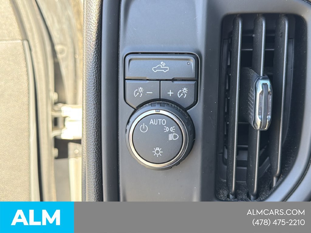 Used 2022 Chevrolet Silverado 1500 Custom RWD image 15