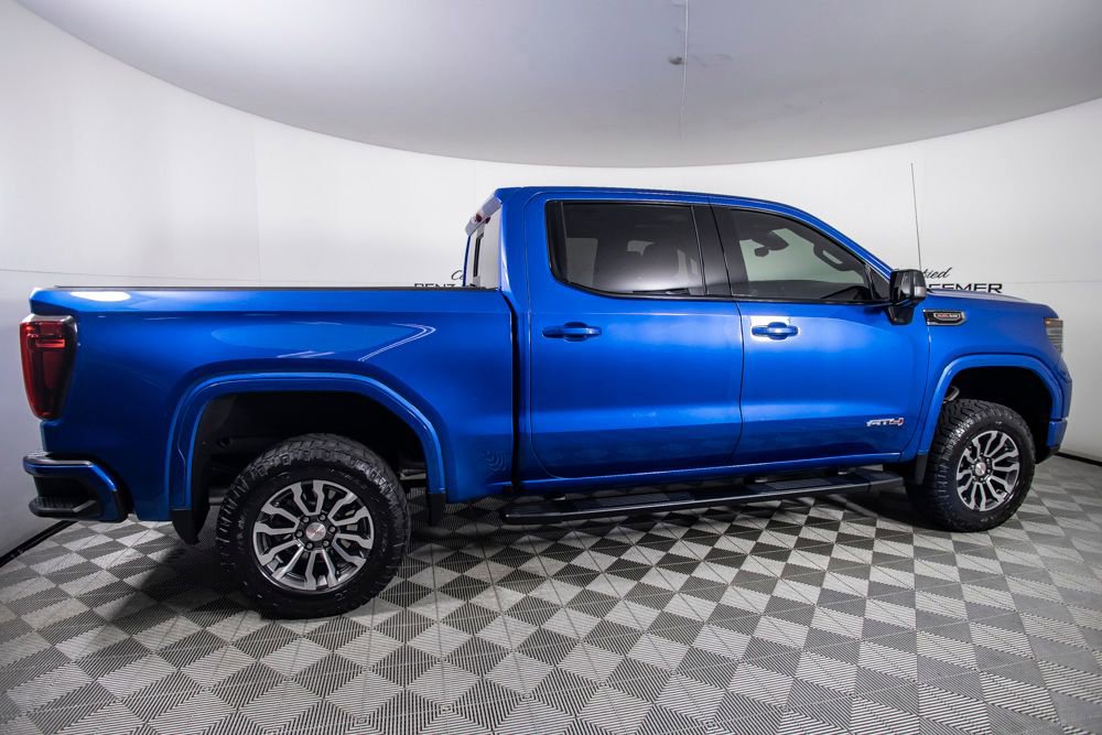 Used 2023 GMC Sierra 1500 AT4 w/ Technology Package AWD/4WD image 14