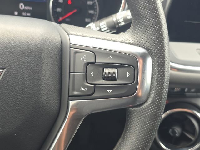 Used 2024 Chevrolet Blazer LT w/ Convenience Package FWD image 39