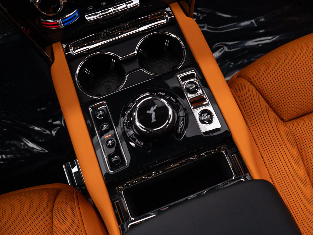 New 2027 Rolls-Royce Cullinan Black Badge AWD/4WD image 41