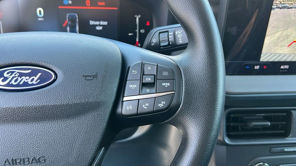 New 2025 Ford Maverick XLT w/ Black Appearance Package image 15