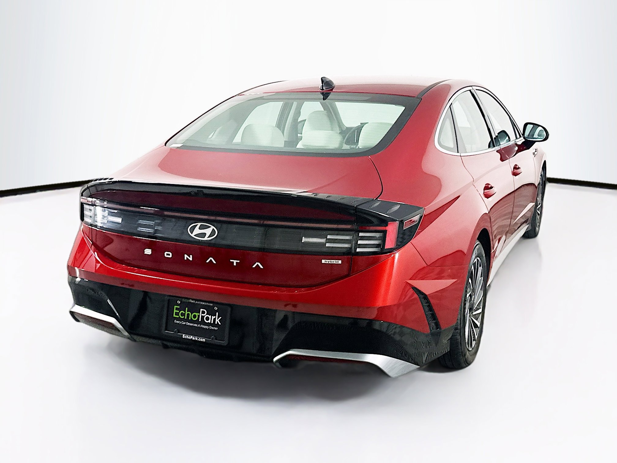 Used 2025 Hyundai Sonata SEL FWD image 9