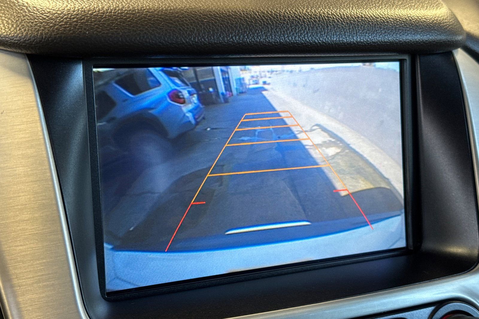 Used 2015 GMC Yukon SLT w/ Open Road Package image 25