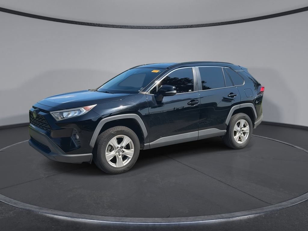 Used 2020 Toyota RAV4 XLE FWD image 4