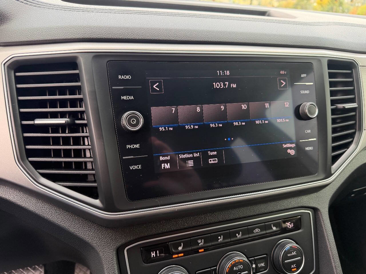 Used 2019 Volkswagen Atlas SE image 11