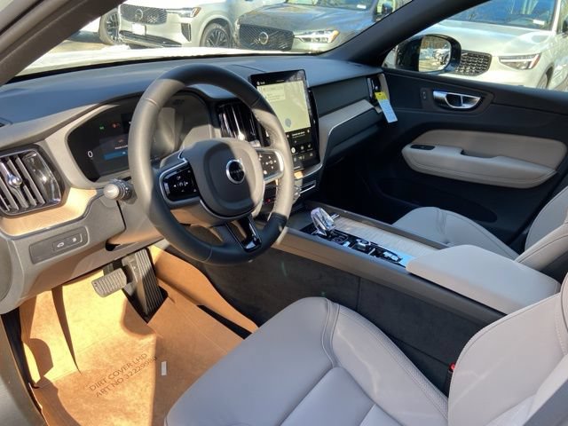 New 2026 Volvo XC60 T8 Plus w/ Climate Package AWD/4WD image 11