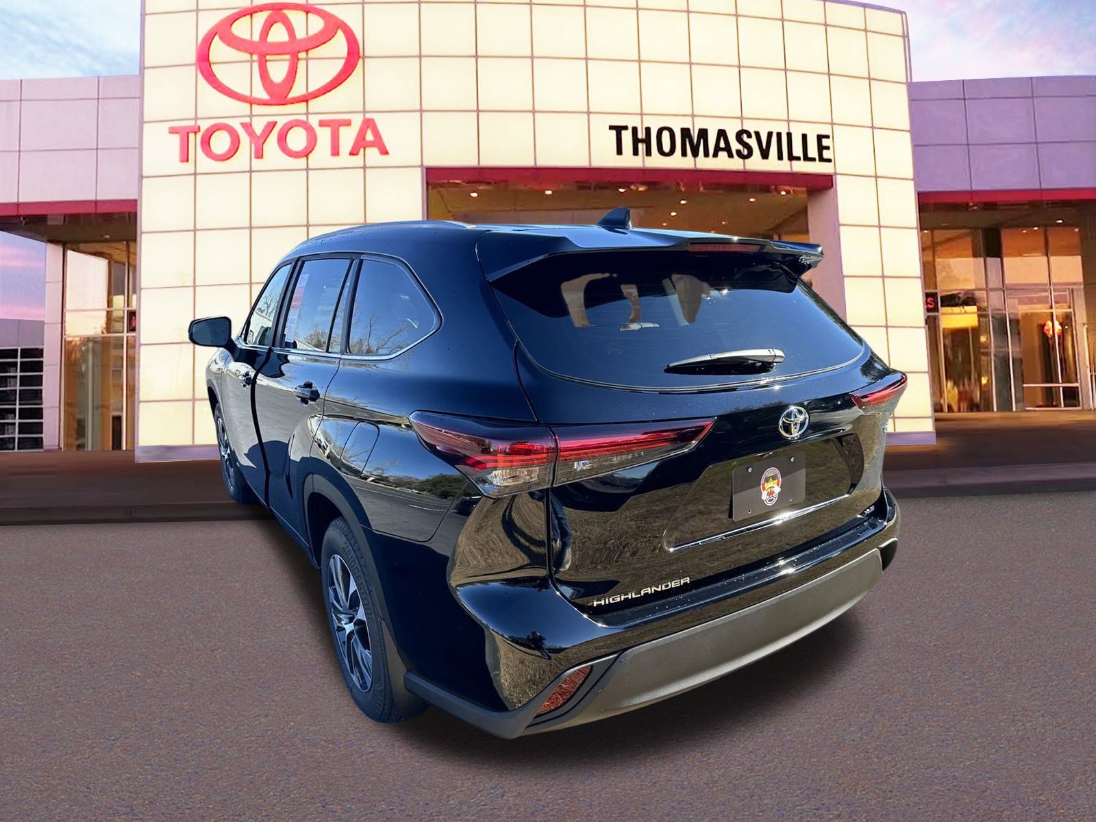 New 2025 Toyota Highlander XLE AWD/4WD image 7
