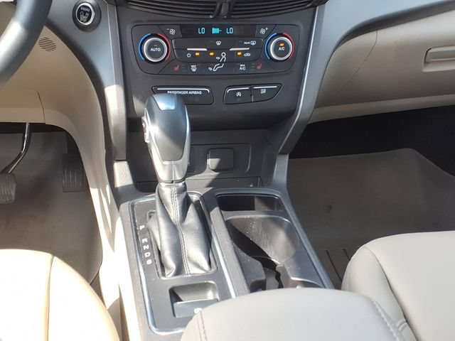 Used 2019 Ford Escape SEL AWD/4WD image 16