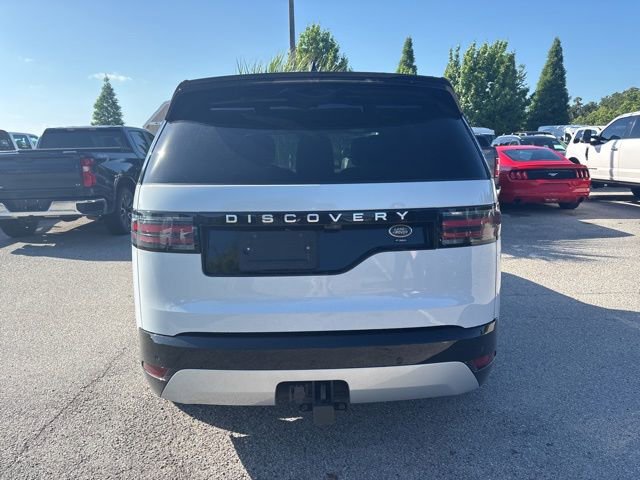 Used 2023 Land Rover Discovery Metropolitan Edition AWD/4WD image 6