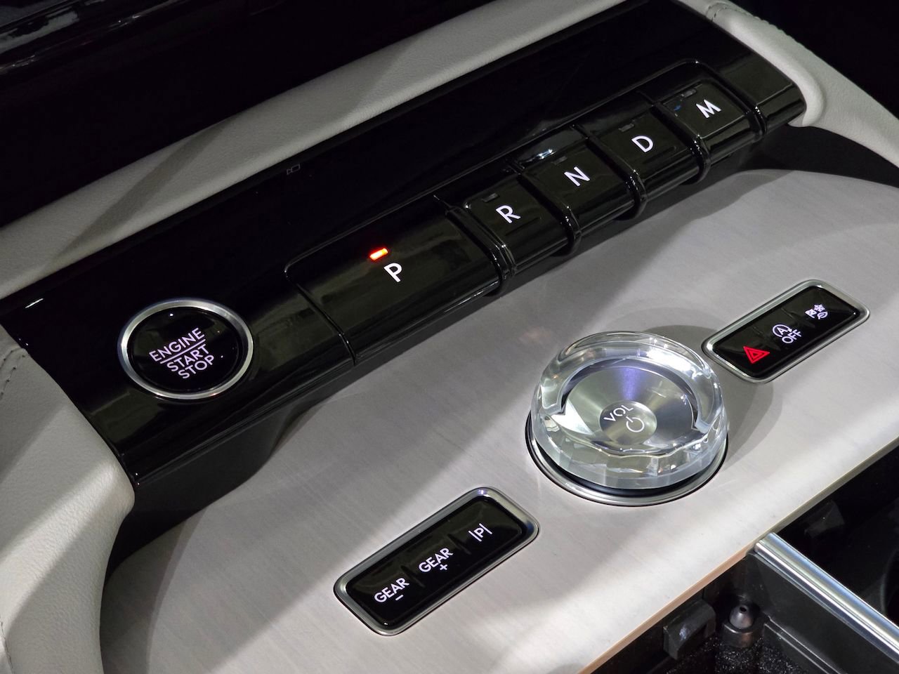 New 2025 Lincoln Navigator Reserve image 33