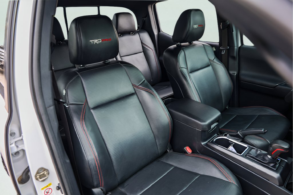 Used 2018 Toyota Tacoma TRD Pro AWD/4WD image 32