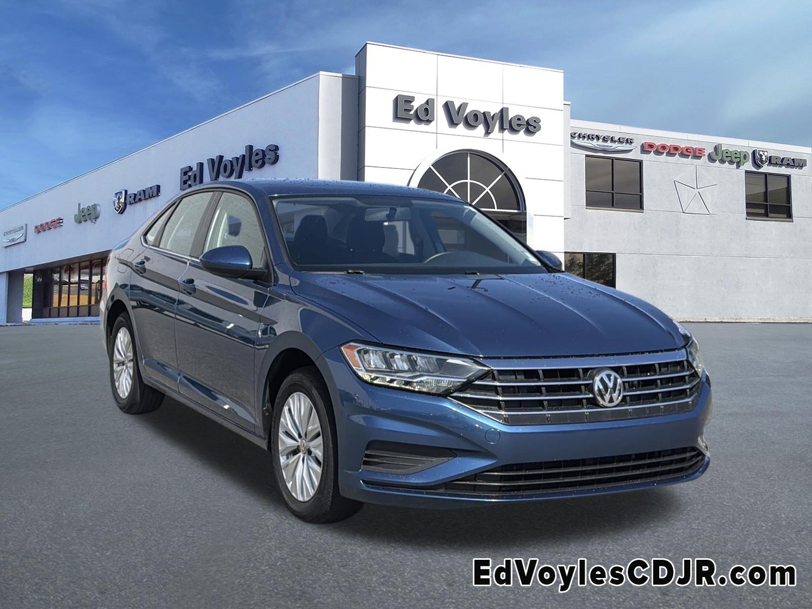 Used 2020 Volkswagen Jetta S w/ Driver Assistance Package image 1