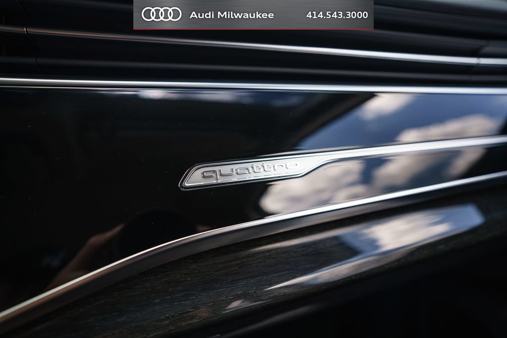 Used 2023 Audi Q7 3.0T Prestige w/ Prestige Package AWD/4WD image 31