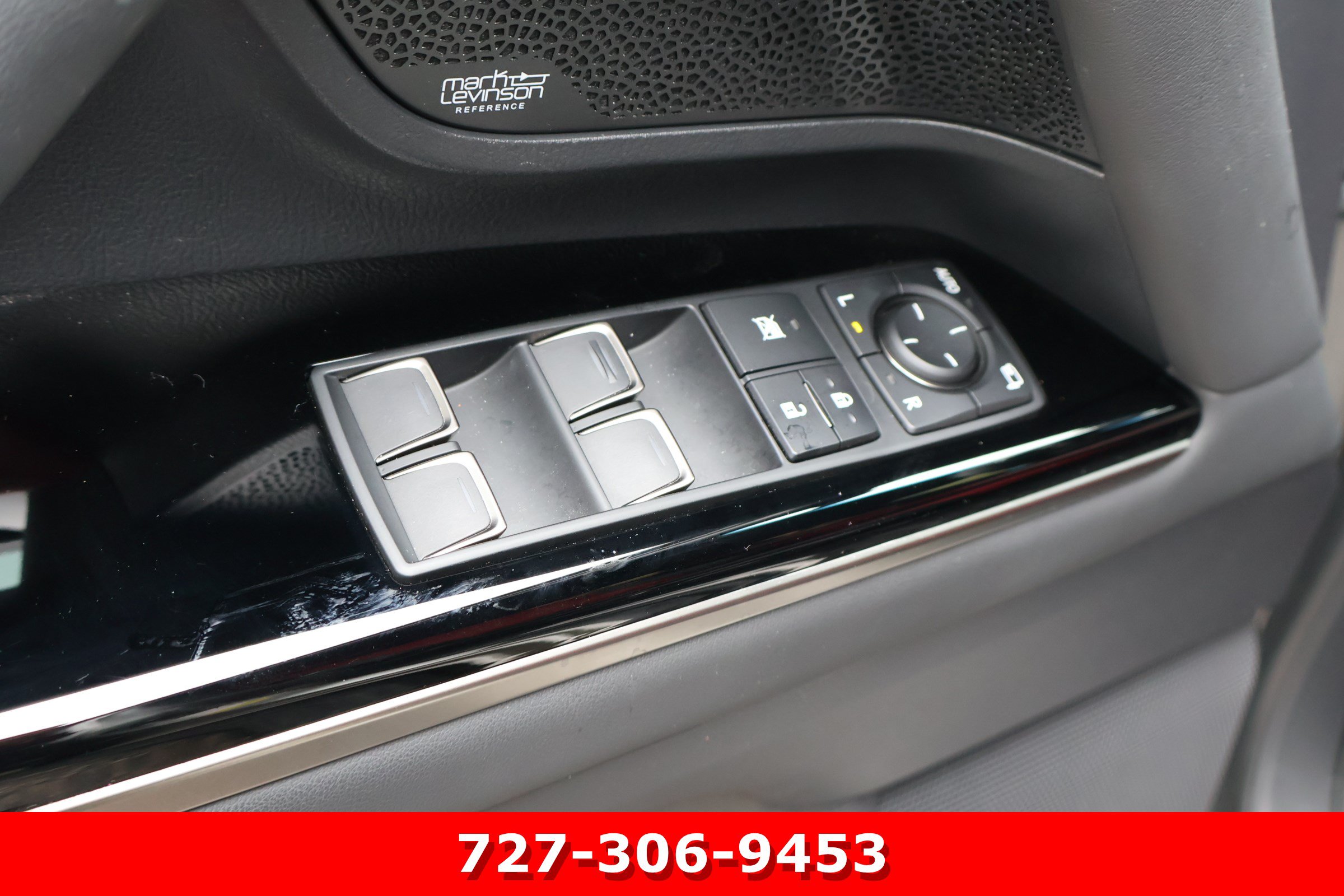 Used 2022 Lexus LX 600 F Sport w/ Accessory Package (Z1) AWD/4WD image 16