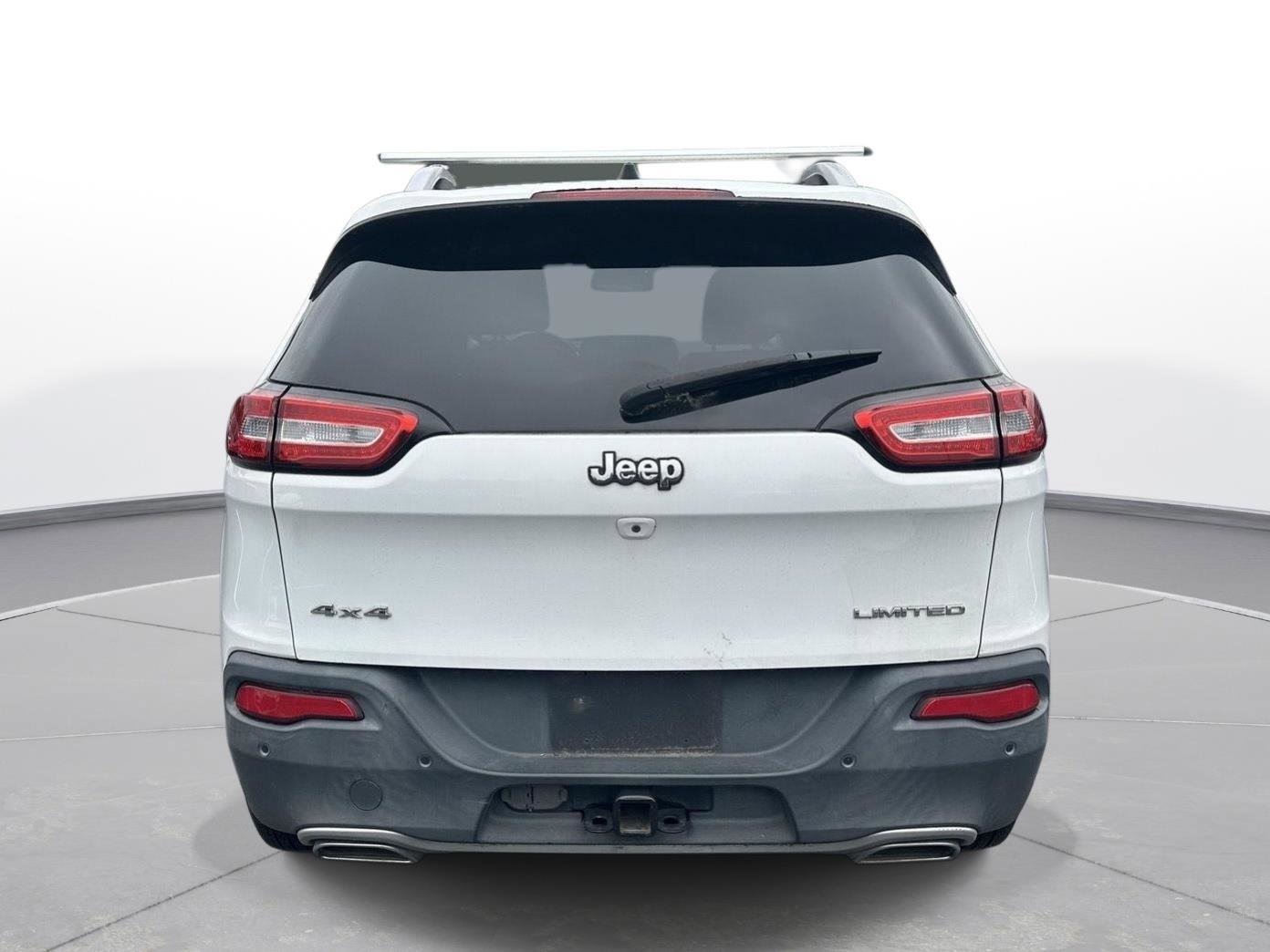 Used 2016 Jeep Cherokee Limited w/ Trailer Tow Group AWD/4WD image 7