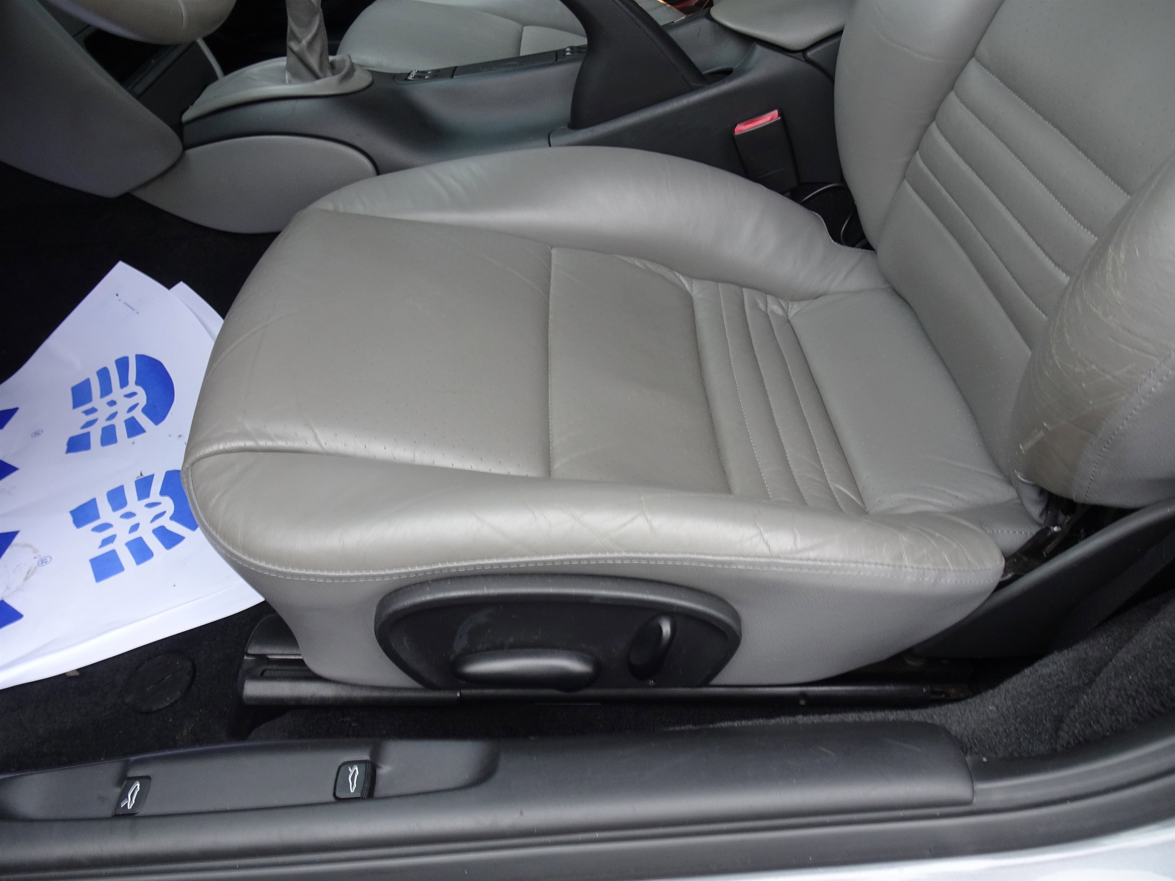 Used 2003 Porsche Boxster image 10