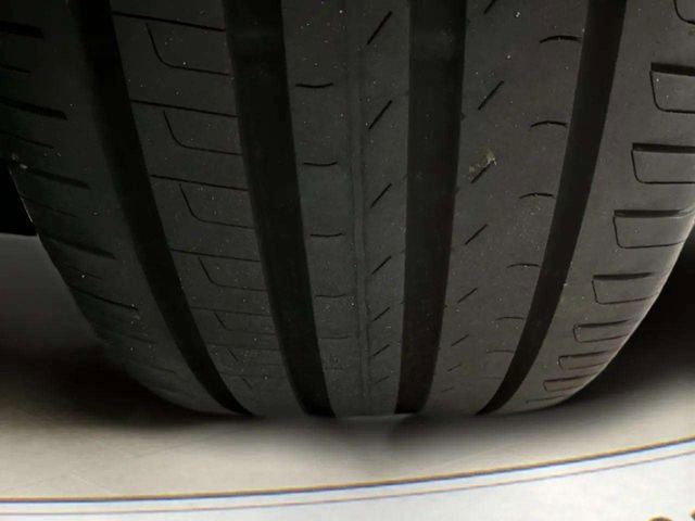 Used 2021 Porsche Taycan RWD image 89