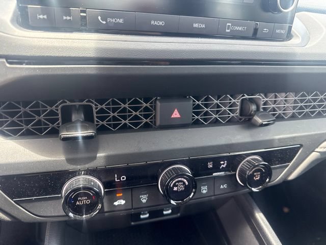 Used 2025 Honda Accord LX image 16
