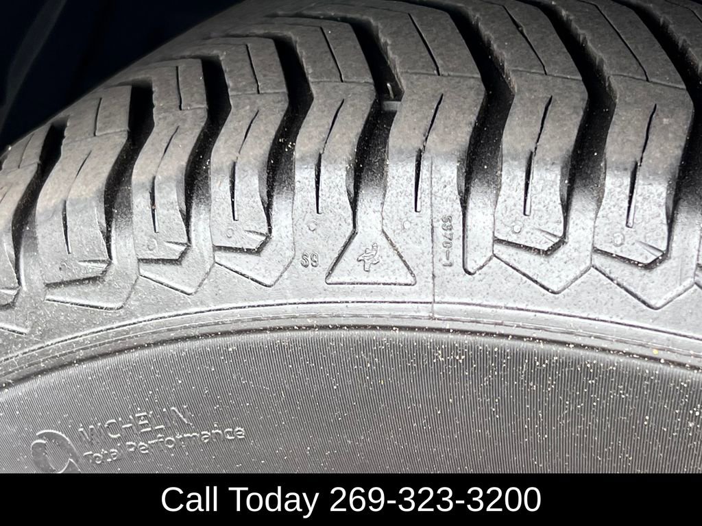 Used 2017 Subaru Forester 2.5i Limited w/ Protection Package #2 AWD/4WD image 8