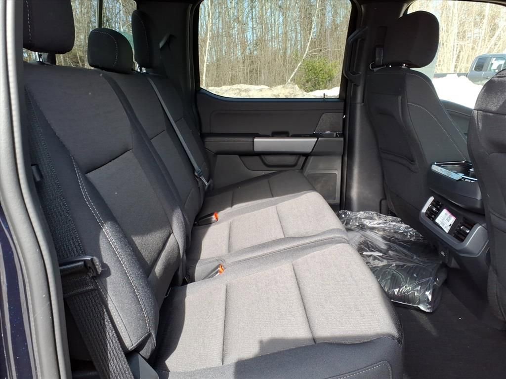 New 2026 Ford F150 XLT w/ Equipment Group 302A MID image 15