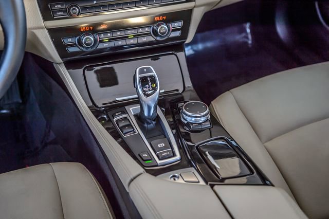 Used 2016 BMW 528i Sedan image 31
