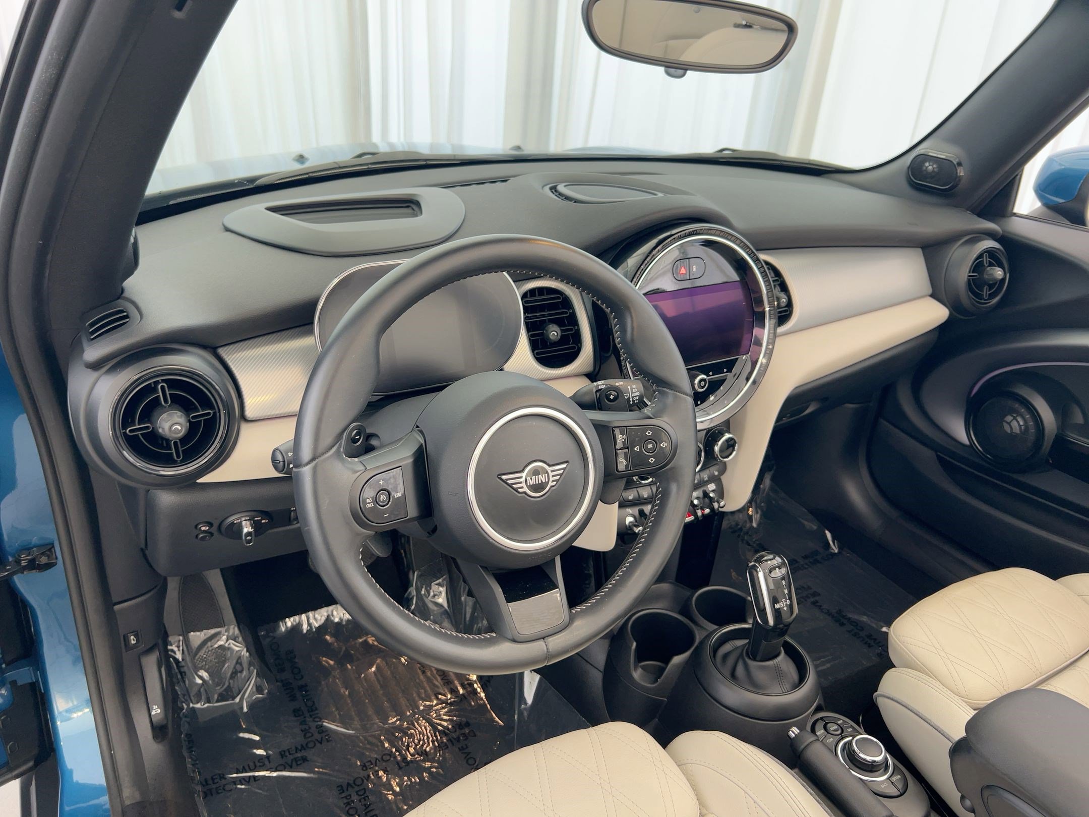 Certified 2023 MINI Cooper S image 4