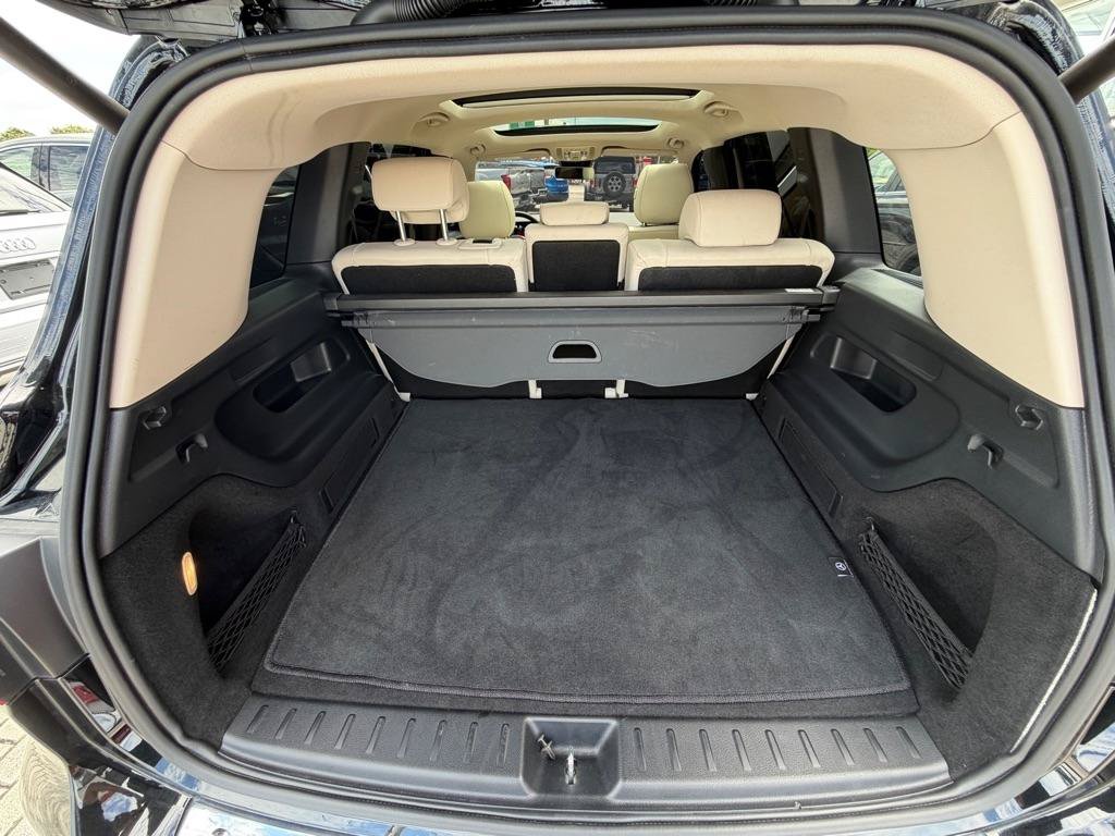 Used 2022 Mercedes-Benz EQB 350 4MATIC image 11