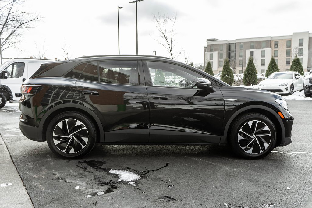 Used 2021 Volkswagen ID.4 Pro image 3