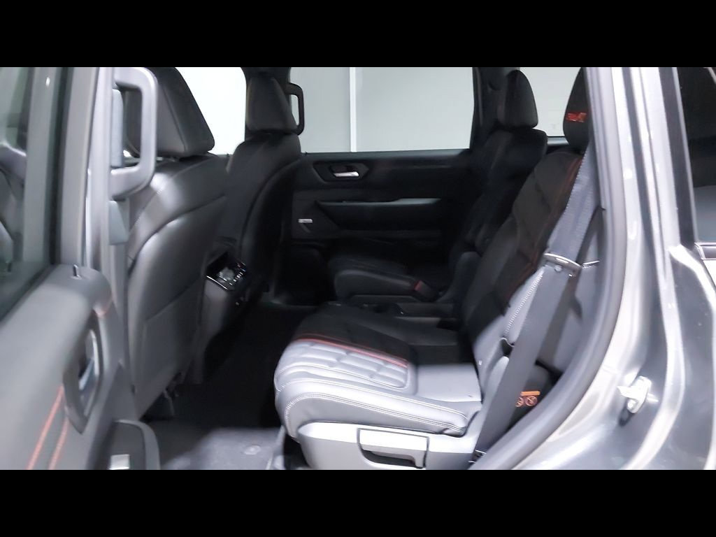 New 2026 Nissan Armada PRO-4X w/ Captain's Chari Seat Package AWD/4WD image 21