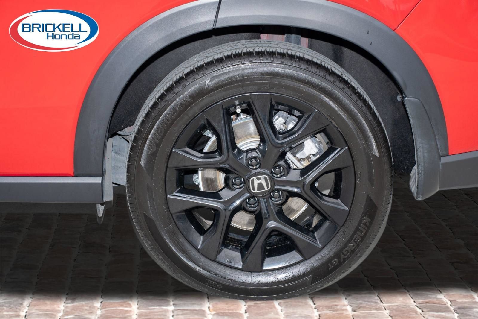 Certified 2025 Honda HR-V Sport image 40