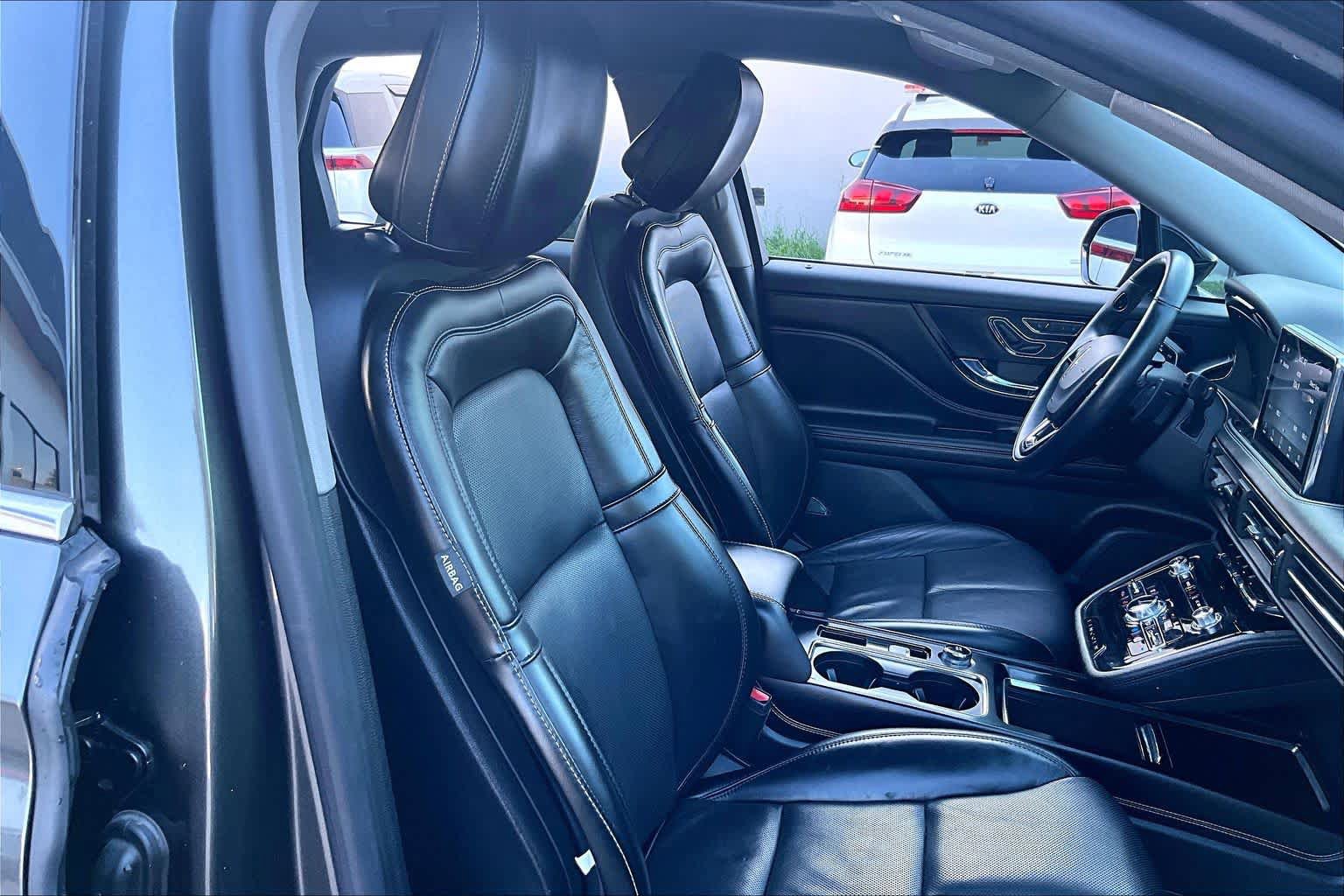 Used 2020 Lincoln Corsair Reserve w/ Elements Package AWD/4WD image 9